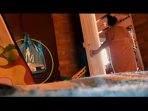 ❤️ Amalume amandisatira ku shower, amandijomba ndikusamba. ☑  zolaula ny.shadbase-xxx.ru